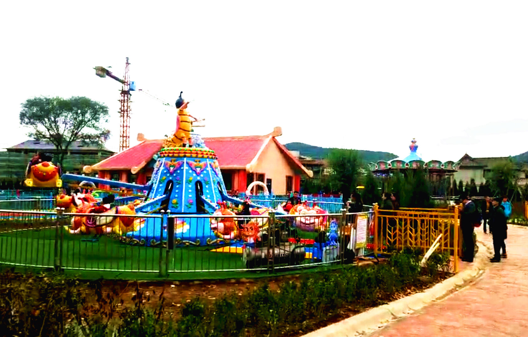 12 asientos rebotan atracciones de carnaval de abejas a la venta