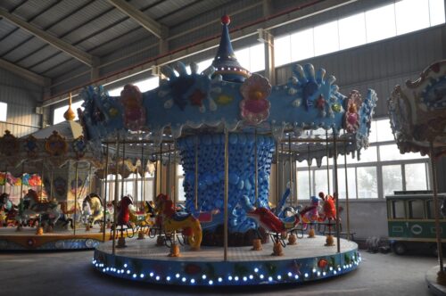 Paseos a caballo en carrusel con temática oceánica de 16 asientos a la venta