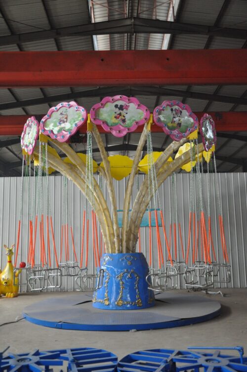 Paseos en silla voladora Lotus de 12 asientos a la venta