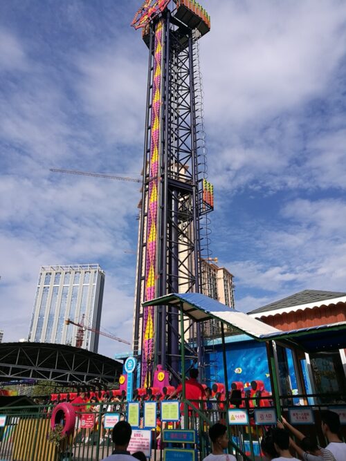 Paseos en torre abatibles de 16 asientos a la venta